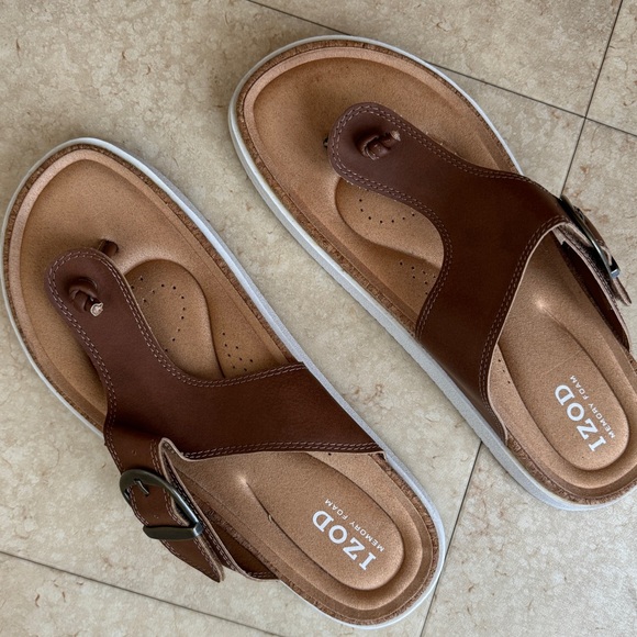 Shoes - Izod brown Sandals